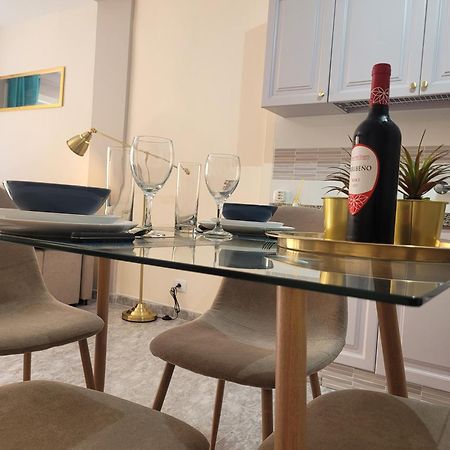 Gold Oasis Apartment เอลเมดาโน ภายนอก รูปภาพ