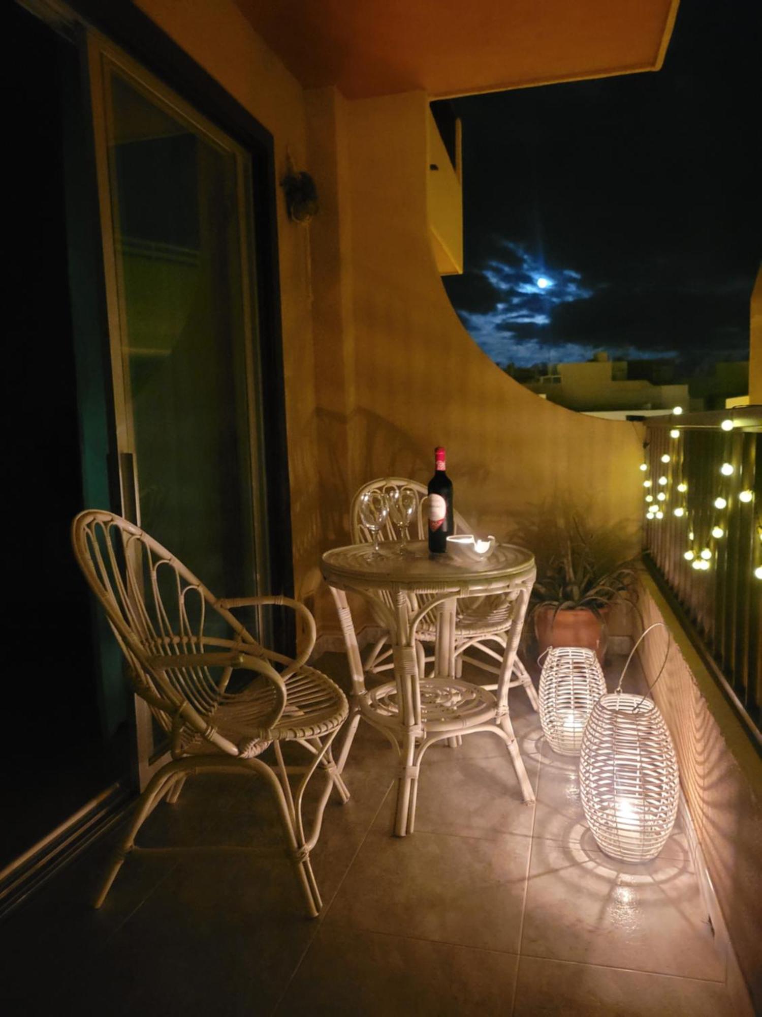 Gold Oasis Apartment เอลเมดาโน ภายนอก รูปภาพ